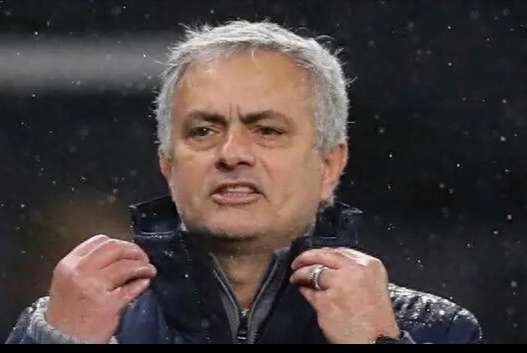 穆帅17轮不败却陷争二迷局，更衣室悬念再起？